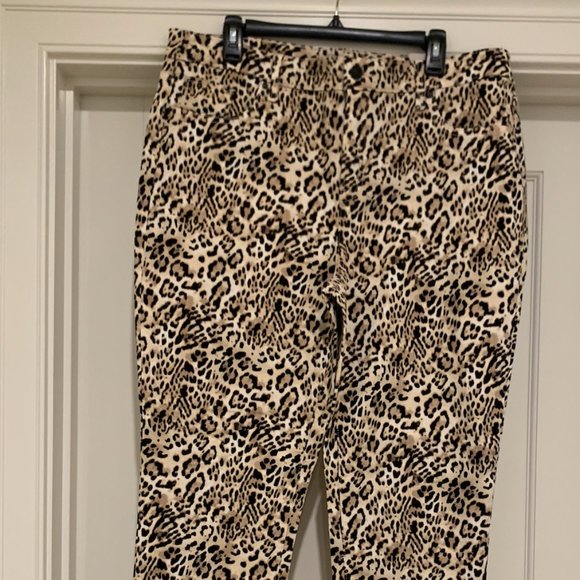 Chico's So Slimming Cheetah Personage Girlfriend Ankle Size 3 (16R) - Picture 1 of 4